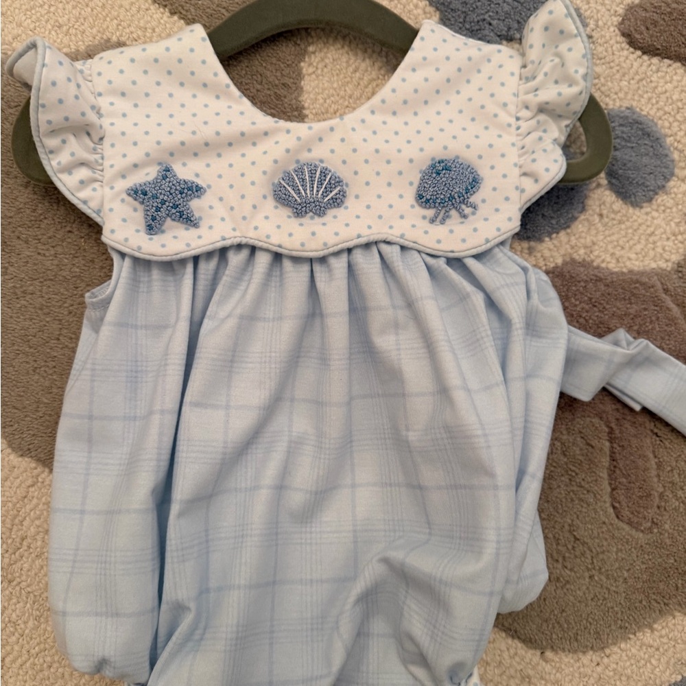 French knot smock bubble